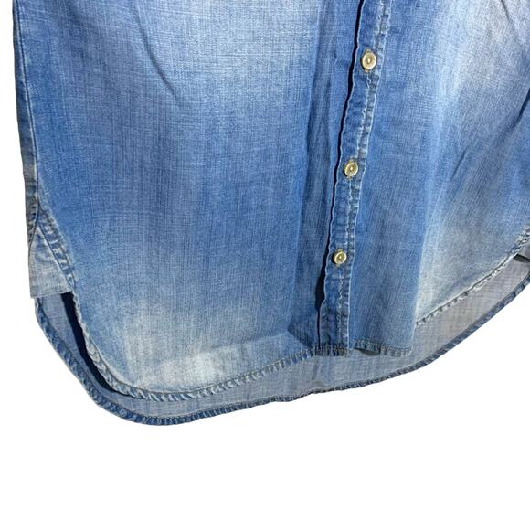 Cloth & Stone Distressed Chambray Fade Button Down Collared Shirt Blue Small - Picture 5 of 9